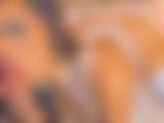 Malaia Hills's Live Sex Cam Show