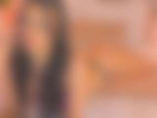 Malaia Hills's Live Sex Cam Show