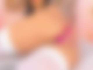 Malaia Hills's Live Sex Cam Show