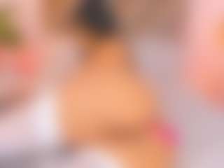 Malaia Hills's Live Sex Cam Show