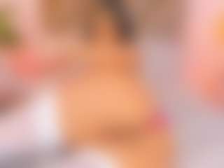 Malaia Hills's Live Sex Cam Show