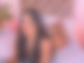 Live cam show with Malaia Hills - Young Adult on Fling VIP Chat