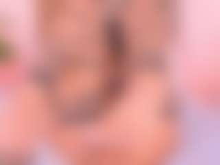Malaia Hills's Live Sex Cam Show