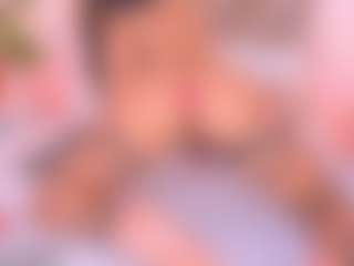 Malaia Hills's Live Sex Cam Show
