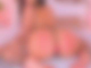 Live cam show with Malaia Hills - Average on Uber Horny