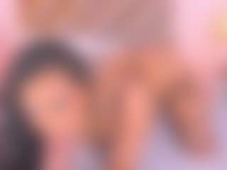 Live cam show with Malaia Hills - Facial Piercings on Instabang