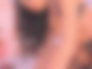 Malaia Hills's Live Sex Cam Show