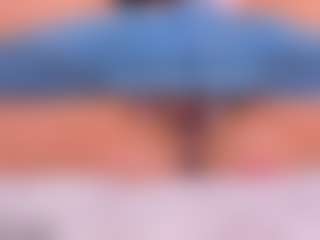 Malaia Hills's Live Sex Cam Show