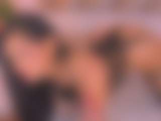 Malaia Hills's Live Sex Cam Show