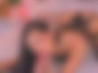 Malaia Hills's Live Sex Cam Show