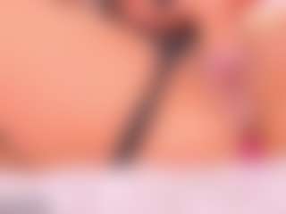 Malaia Hills's Live Sex Cam Show
