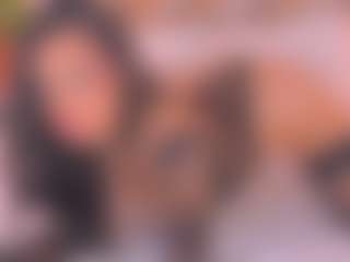 Malaia Hills's Live Sex Cam Show