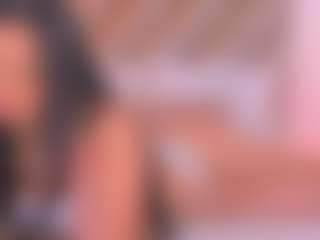 Malaia Hills's Live Sex Cam Show