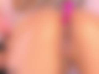 Malaia Hills's Live Sex Cam Show