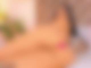 Malaia Hills's Live Sex Cam Show