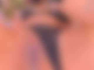 Malaia Hills's Live Sex Cam Show