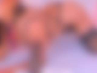 Malaia Hills's Live Sex Cam Show