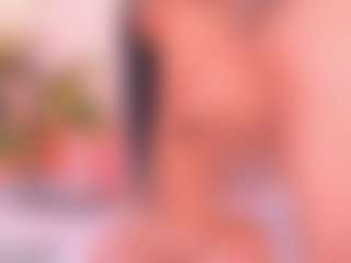 Malaia Hills's Live Sex Cam Show