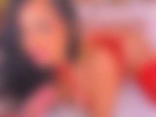 Live cam show with Malaia Hills - Deepthroat on madthumbs