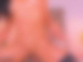 Malaia Hills's Live Sex Cam Show