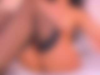 Malaia Hills's Live Sex Cam Show