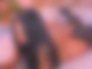 Malaia Hills's Live Sex Cam Show