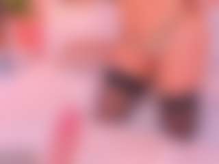 Malaia Hills's Live Sex Cam Show