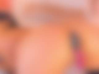 Live cam show with Malaia Hills - Squirt on xfollow cams
