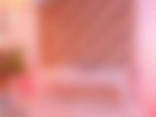 Live cam show with Malaia Hills - Fingers on Uber Horny