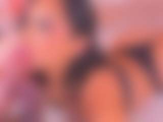 Malaia Hills's Live Sex Cam Show
