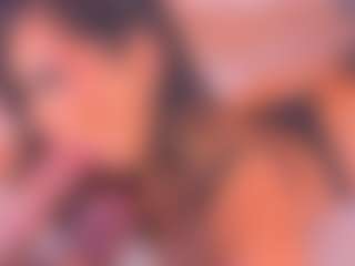 Malaia Hills's Live Sex Cam Show