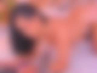 Malaia Hills's Live Sex Cam Show
