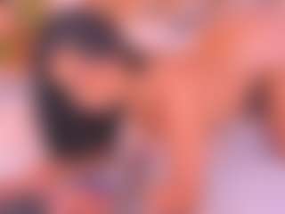 Malaia Hills's Live Sex Cam Show
