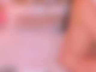 Malaia Hills's Live Sex Cam Show