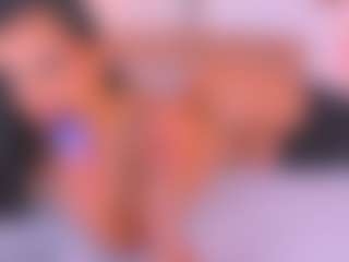 Malaia Hills's Live Sex Cam Show