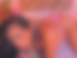 Malaia Hills's Live Sex Cam Show