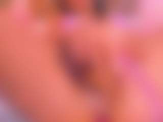 Malaia Hills's Live Sex Cam Show