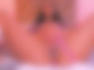 Malaia Hills's Live Sex Cam Show