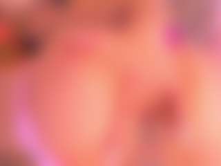 Malaia Hills's Live Sex Cam Show