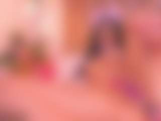 Malaia Hills's Live Sex Cam Show
