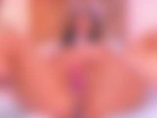 Malaia Hills's Live Sex Cam Show