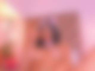 Malaia Hills's Live Sex Cam Show