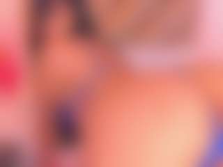 Malaia Hills's Live Sex Cam Show