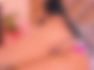 Malaia Hills's Live Sex Cam Show