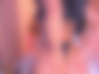 Malaia Hills's Live Sex Cam Show