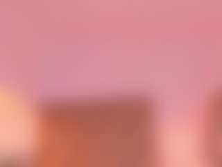 Live cam show with Malaia Hills - Teen (18+) on Camsoda