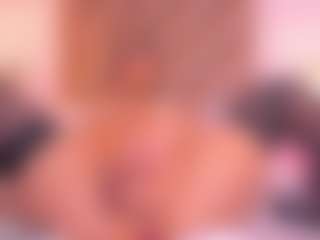 Malaia Hills's Live Sex Cam Show