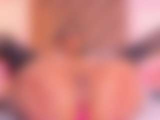 Malaia Hills's Live Sex Cam Show