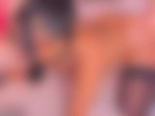 Malaia Hills's Live Sex Cam Show