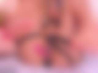 Malaia Hills's Live Sex Cam Show